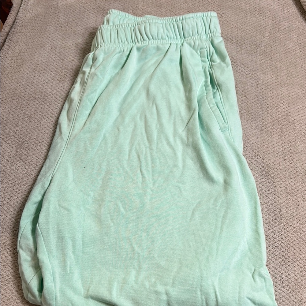 Men’s Nike Yoga therma fit joggers size XL EUC